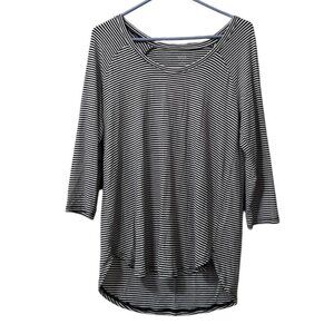 a.n.a A New Approach Black & White‎ Striped Long Sleeve Shirt Women Size Medium